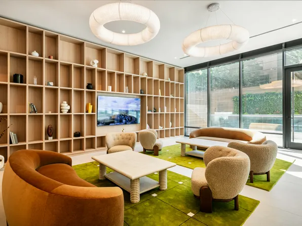 880 Atlantic Avenue image 7 of 31