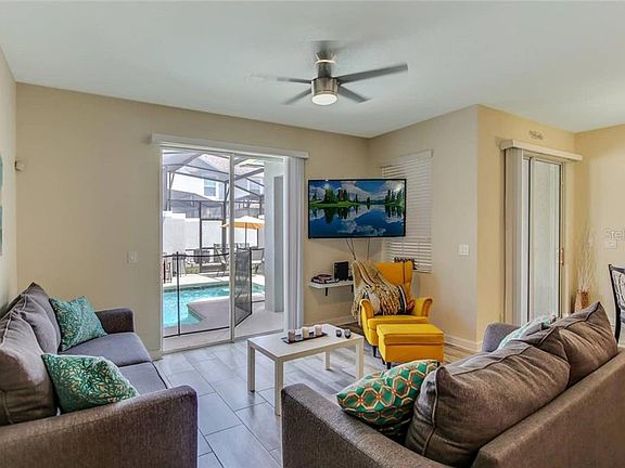 3rd image of 3085 Juliet Dr
