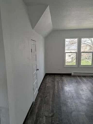 1505 N Adams St — Photo 11