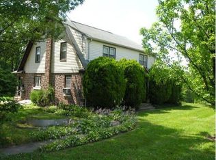 205 Pleasentview Rd, Pottstown, PA 19464