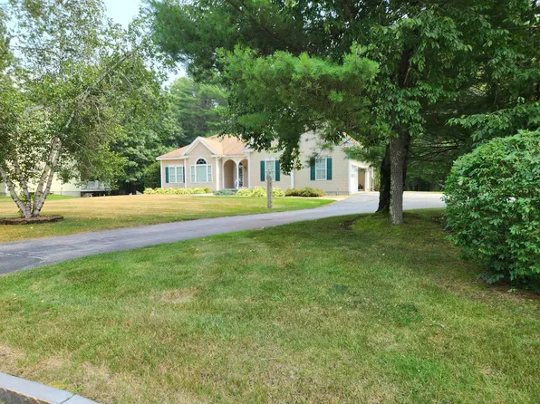 18 Hayward Brook Drive, Concord, NH 03301