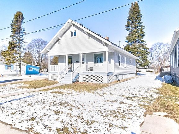 3rd image of 4113 N Shore Dr