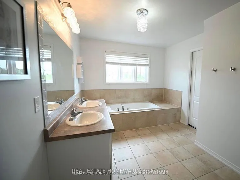 1226 Leslie Dr #2 — Photo 6