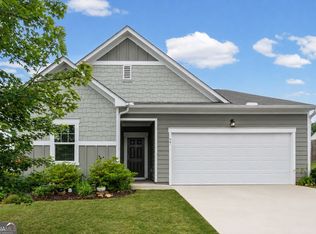 77 Shepard Dr, Dawsonville, GA 30534