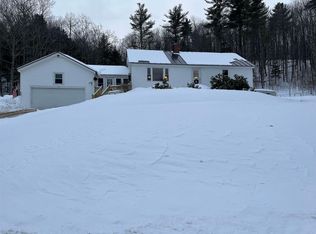 271 Riddle Hill Rd, Grafton, NH 03240
