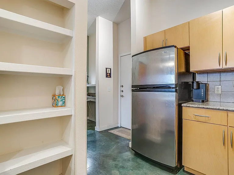 201 W Lancaster Ave #208 — Photo 6