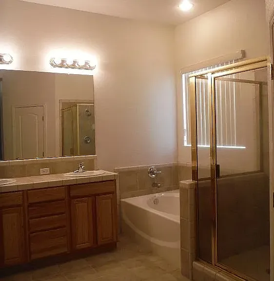 2254 Independence Pl — Photo 10