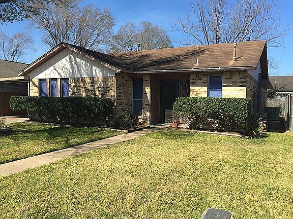 2nd image of 2815 Pineswept Dr