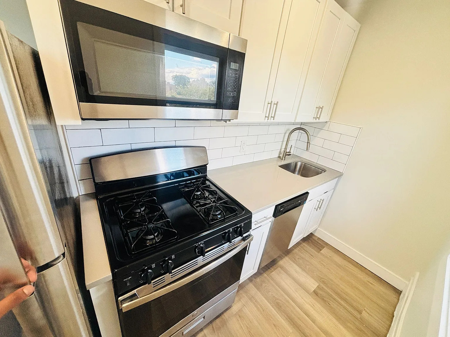2505 Kennedy Blvd — Photo 2