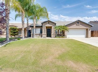 9914 Marco Polo Ave, Bakersfield, CA 93312