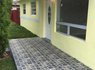 3520 SW 47th Ave, Hollywood, FL 33023
