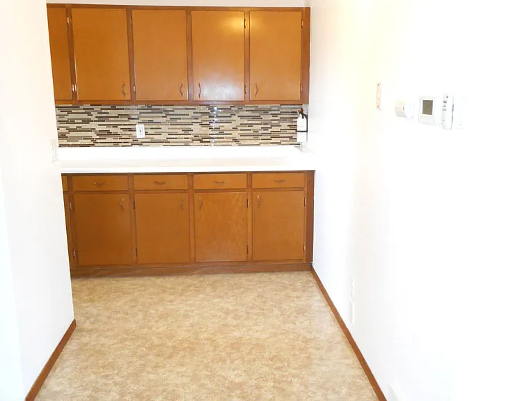 1611 Reetz Rd — Photo 6