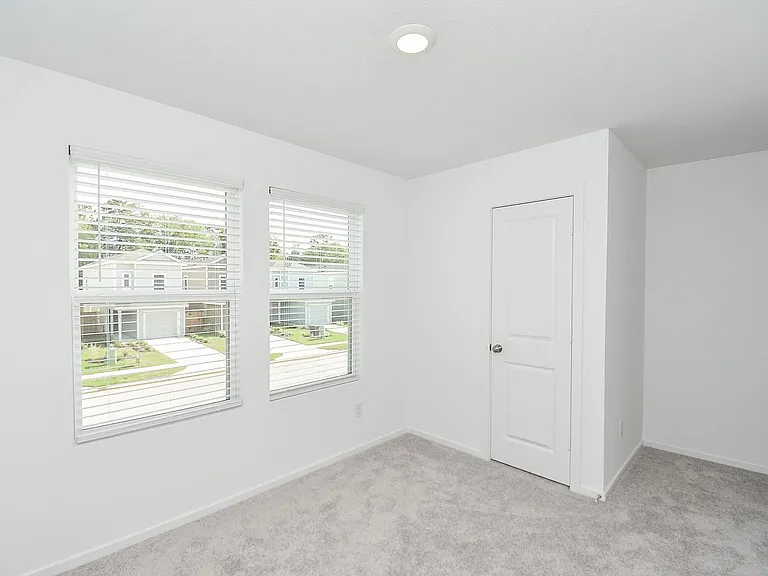 21430 Carosella Dr — Photo 17