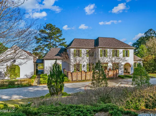 304 Lake Castle Rd, Madison, MS 39110