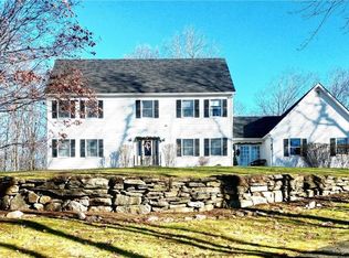 38 Briarwood Rd, Barkhamsted, CT 06063