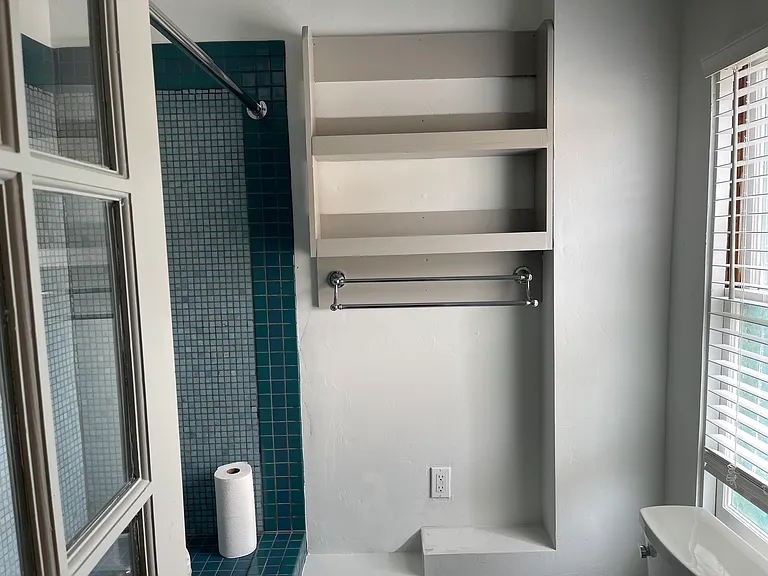 1615 Linwood St #1615 — Photo 31