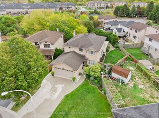20 Driftwood Pl, Hamilton, ON L8J 2N7
