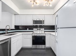 813 S Casitas Dr APT A, Tempe, AZ 85281