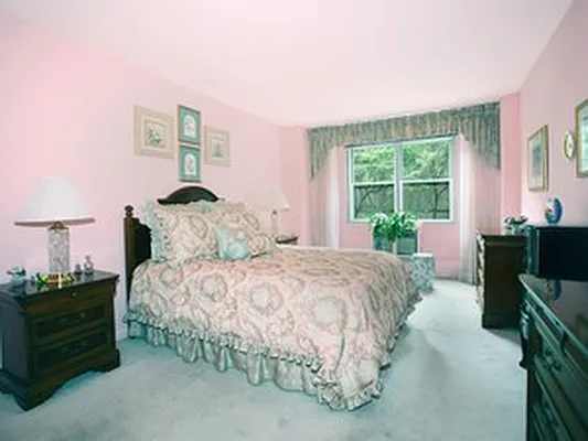 Sold by Corcoran | media 16