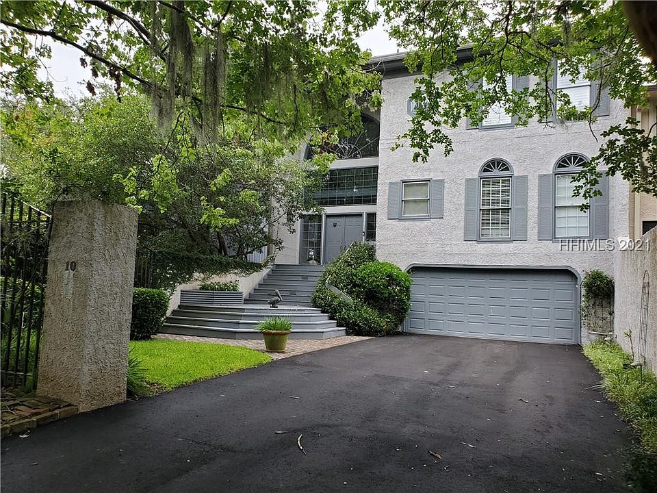1st image of 10 Oyster Landing Ln