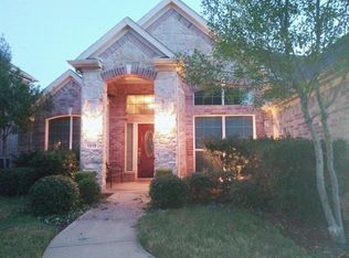 1918 Laurel Oak Ct, Arlington, TX 76001