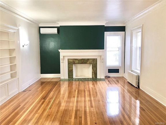 3rd image of 295 Summer St