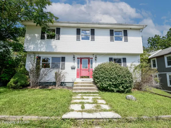 469 3rd St, Plymouth, PA 18651