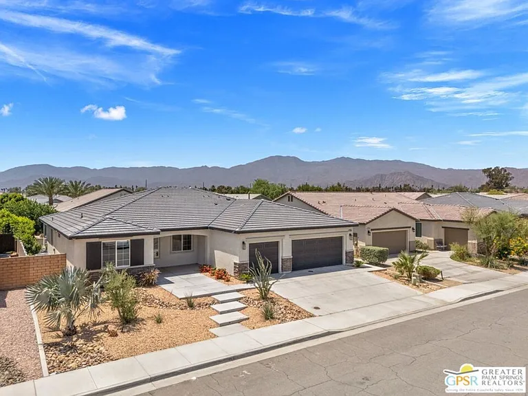 82953 Longfellow Ct — Photo 43
