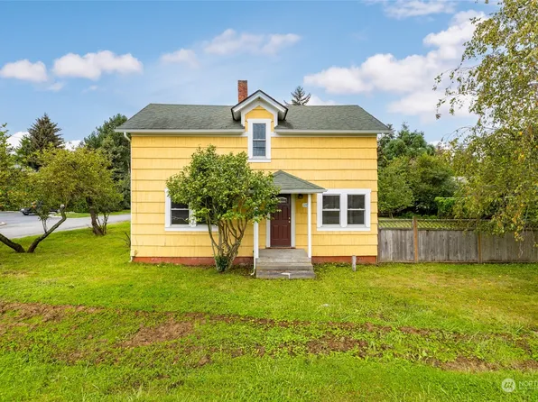 516 Maple Avenue, La Conner, WA 98257