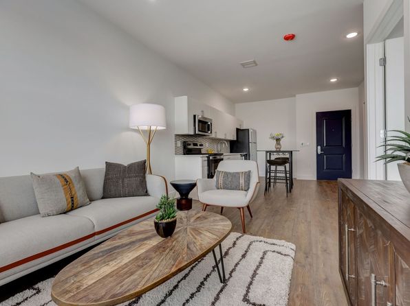 848 River Dr #514