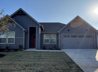 4131 Cornerstone Cir, Granbury, TX 76048