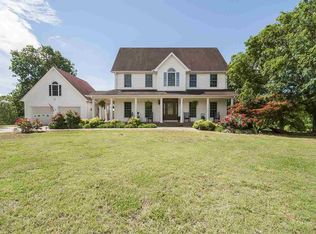 205 Fox Hunt Ln, Six Mile, SC 29682