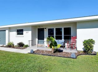 227 Redwood Rd, Venice, FL 34293
