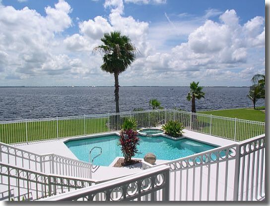 1st image of 21470 Harborside Blvd
