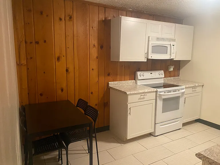 7607 Hammond Ave — Photo 13