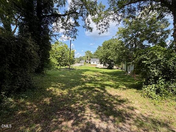 3rd image of 1902 Angier Ave Lot 20