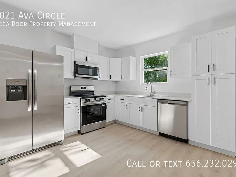 2021 Ava Cir — Photo 4