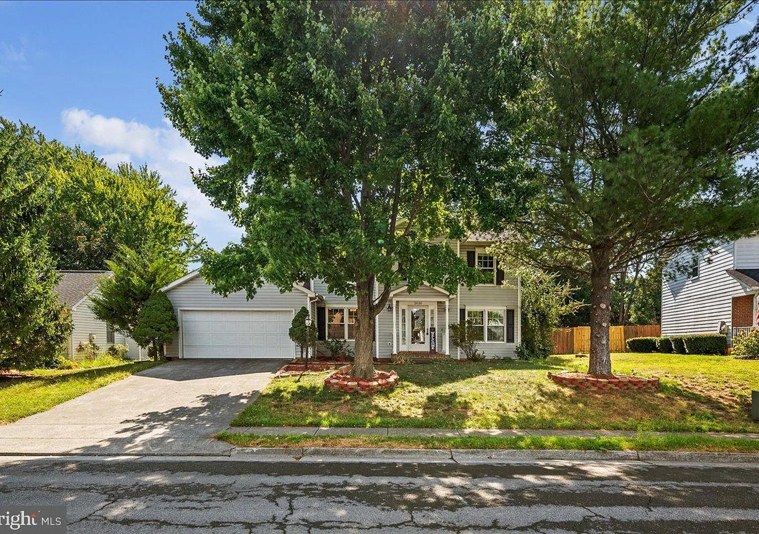 Welcome to 2636 Stonegate Drive! — Photo 3