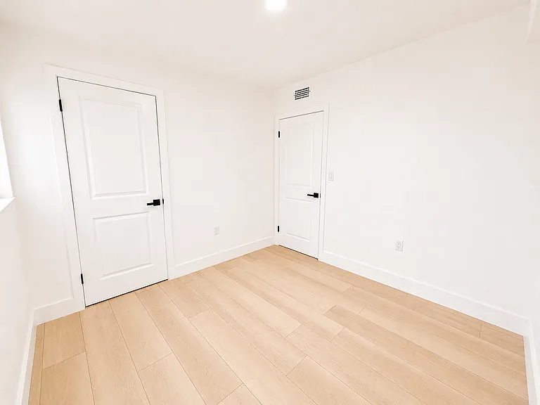 9142 Suncrest Blvd — Photo 14