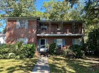 8 E 66th St #1, Savannah, GA 31405