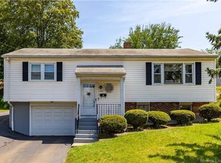 1749 Quinnipiac Ave, New Haven, CT 06513