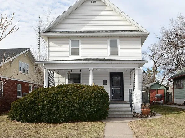 735 S 29th St, Lincoln, NE 68510