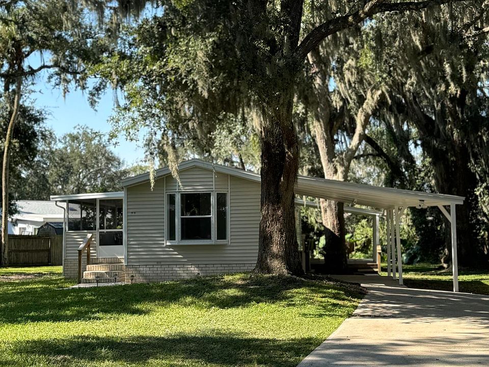 1st image of 22 Golden Gate Cir