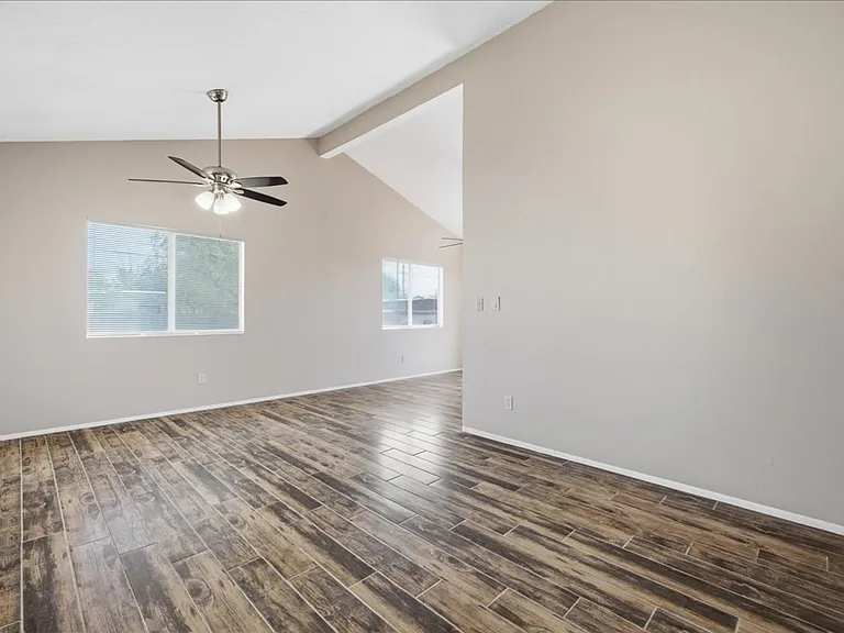 2525 N Cherry Ave — Photo 3