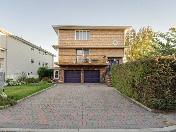 3 Acorn Rd, Secaucus, NJ 07094