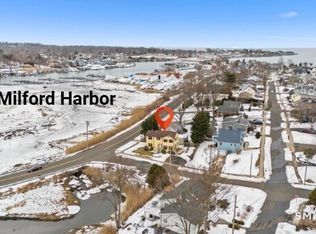 30 Kinlock Street, Milford, CT 06460