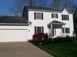 8201 Lanmark Dr, Mentor, OH 44060