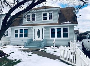 185 Saint Marks Ave, Freeport, NY 11520