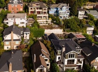 1422 9th Ave W, Seattle, WA 98119