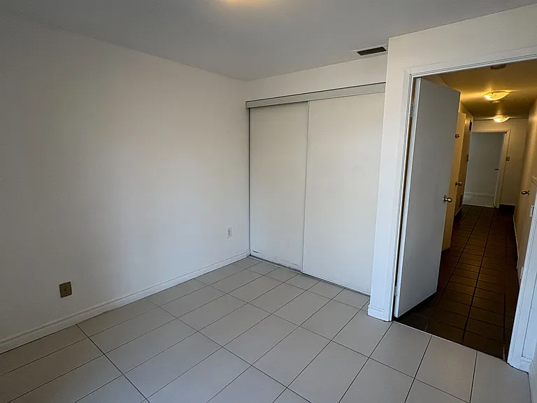 603 Gerrard St E #2 — Photo 11